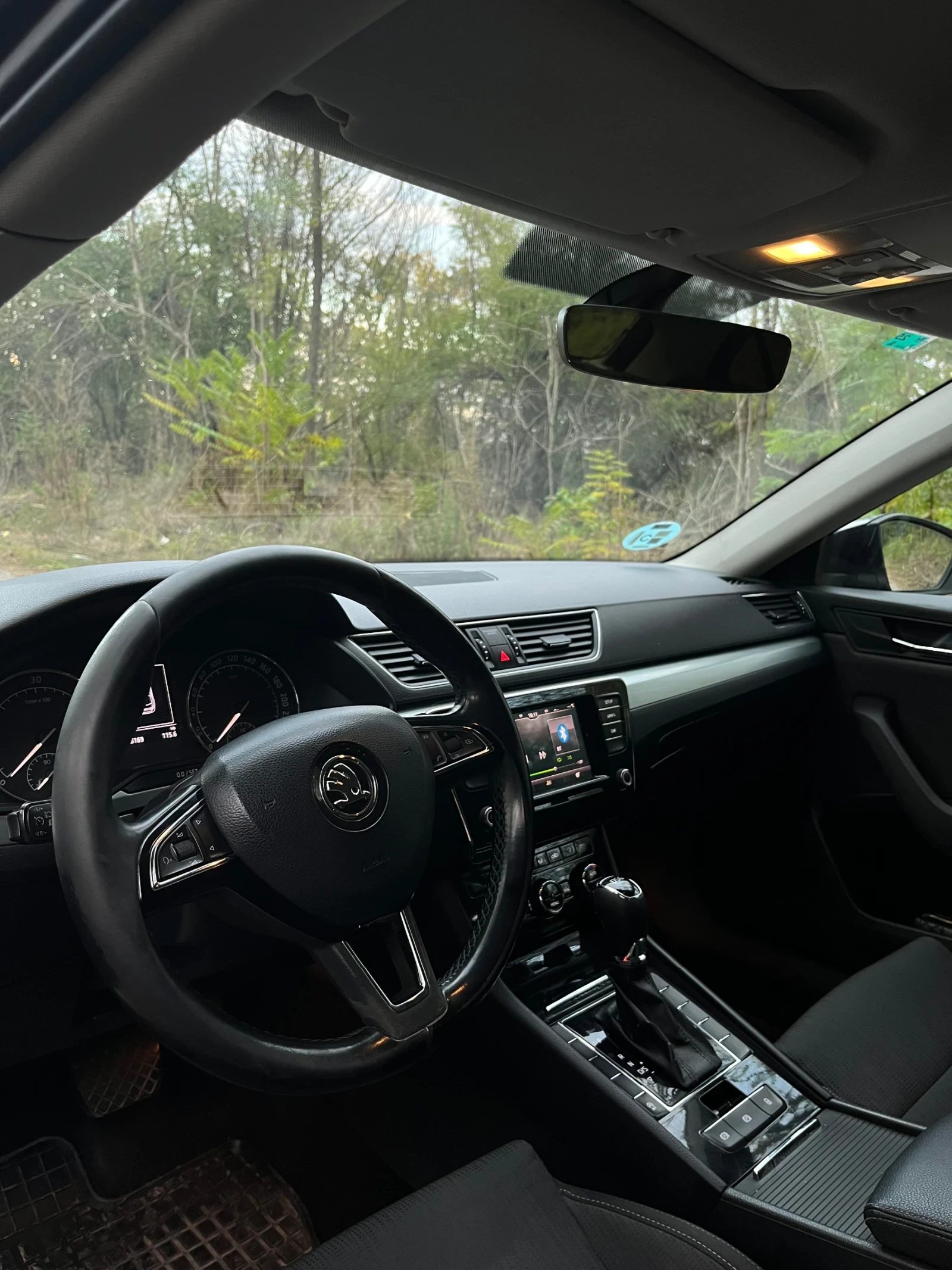 Skoda Superb 2.0 TDI - изображение 9