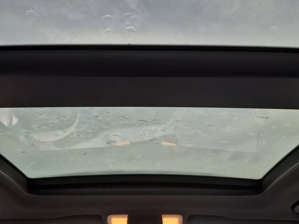 Mercedes-Benz C 63 AMG * CARFAX * БЕЗ ПЪРВОНАЧАЛНА ВНОСКА - изображение 10