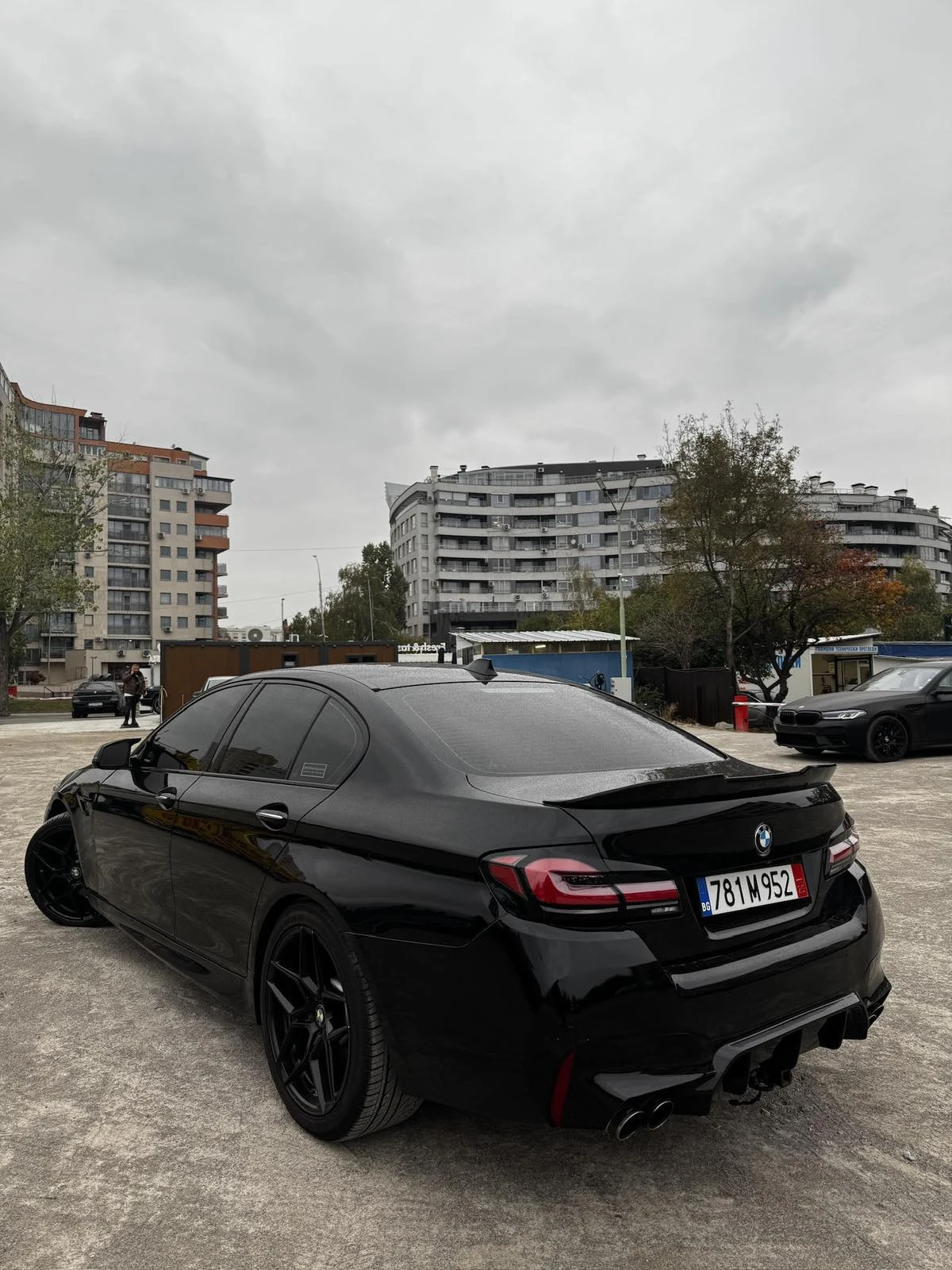 BMW 535 I * M5 F90 PACK* * Harmon Kardon* * АвтоКредит*  - изображение 3