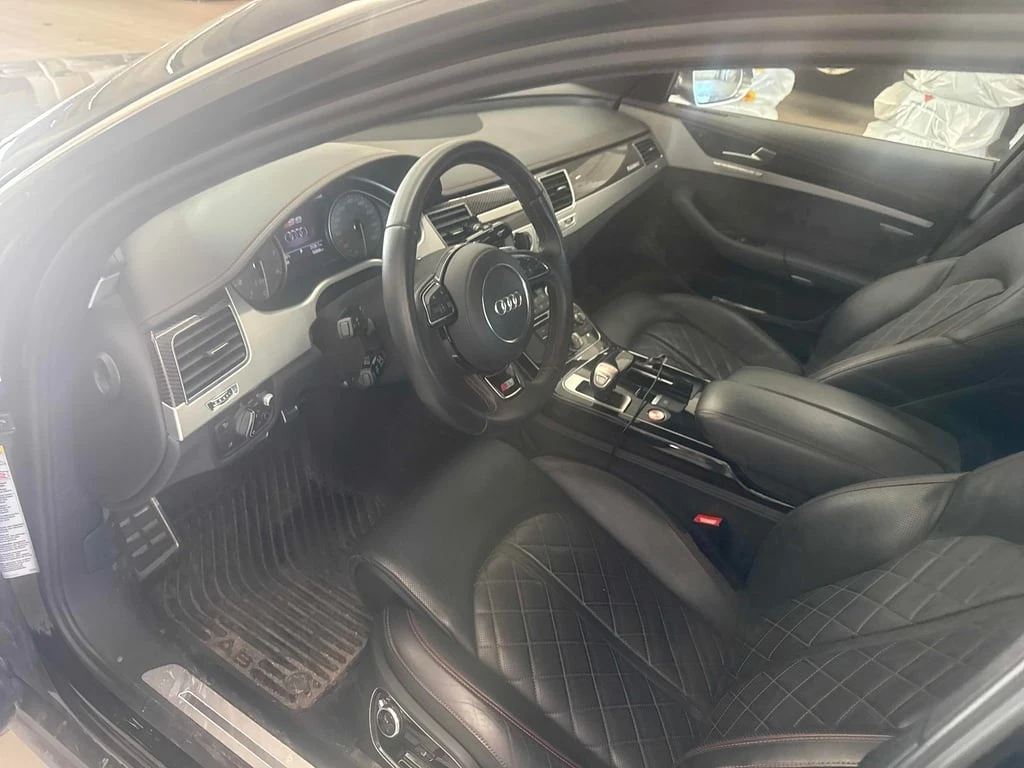 Audi S8 * Plus * CARFAX * БЕЗ ПЪРВОНАЧАЛНА ВНОСКА - изображение 5