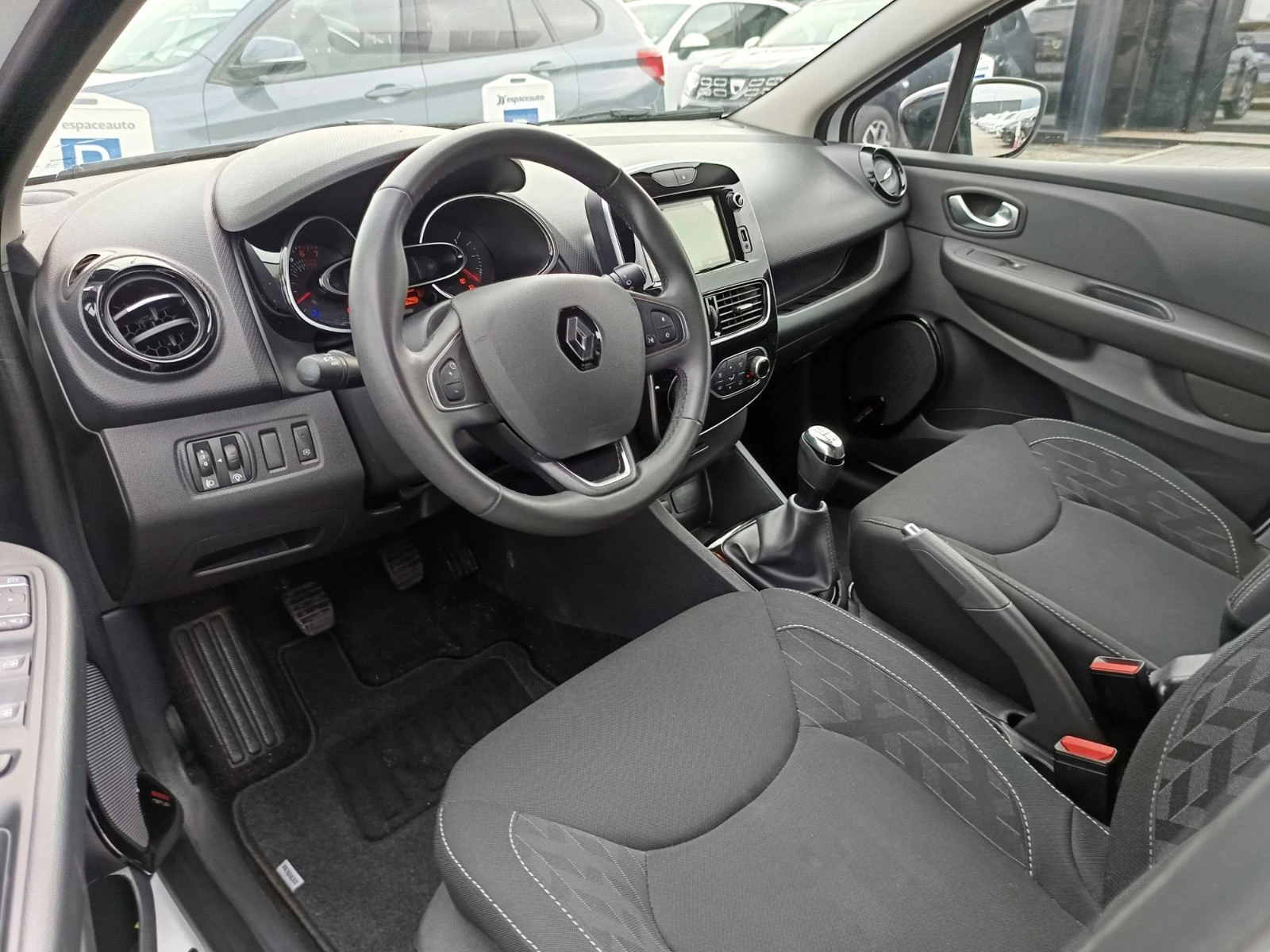 Renault Clio 0.9Tce/90.. Grandtour | Mobile.bg   16
