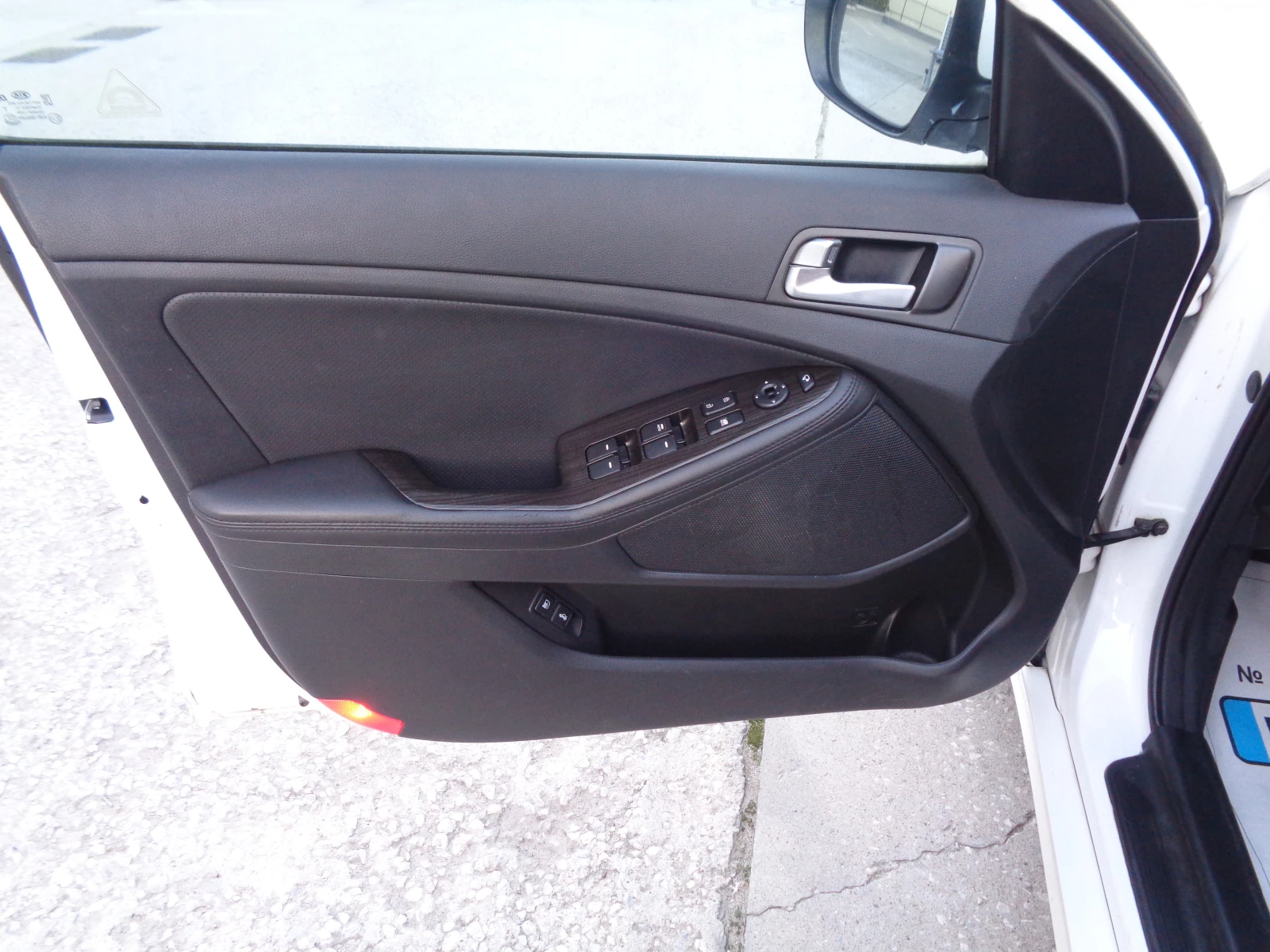 Kia K5 2.0i-155-NAVI-KOJA-AVTOMAT-BARTER-LIZING | Mobile.bg � ����������� 9