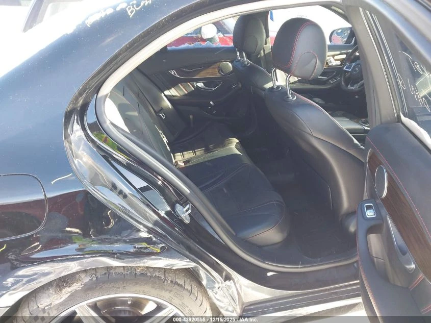 Mercedes-Benz C 43 AMG / ПОДГРЕВИ / ПАМЕТИ / PANO / CARFAX - изображение 8