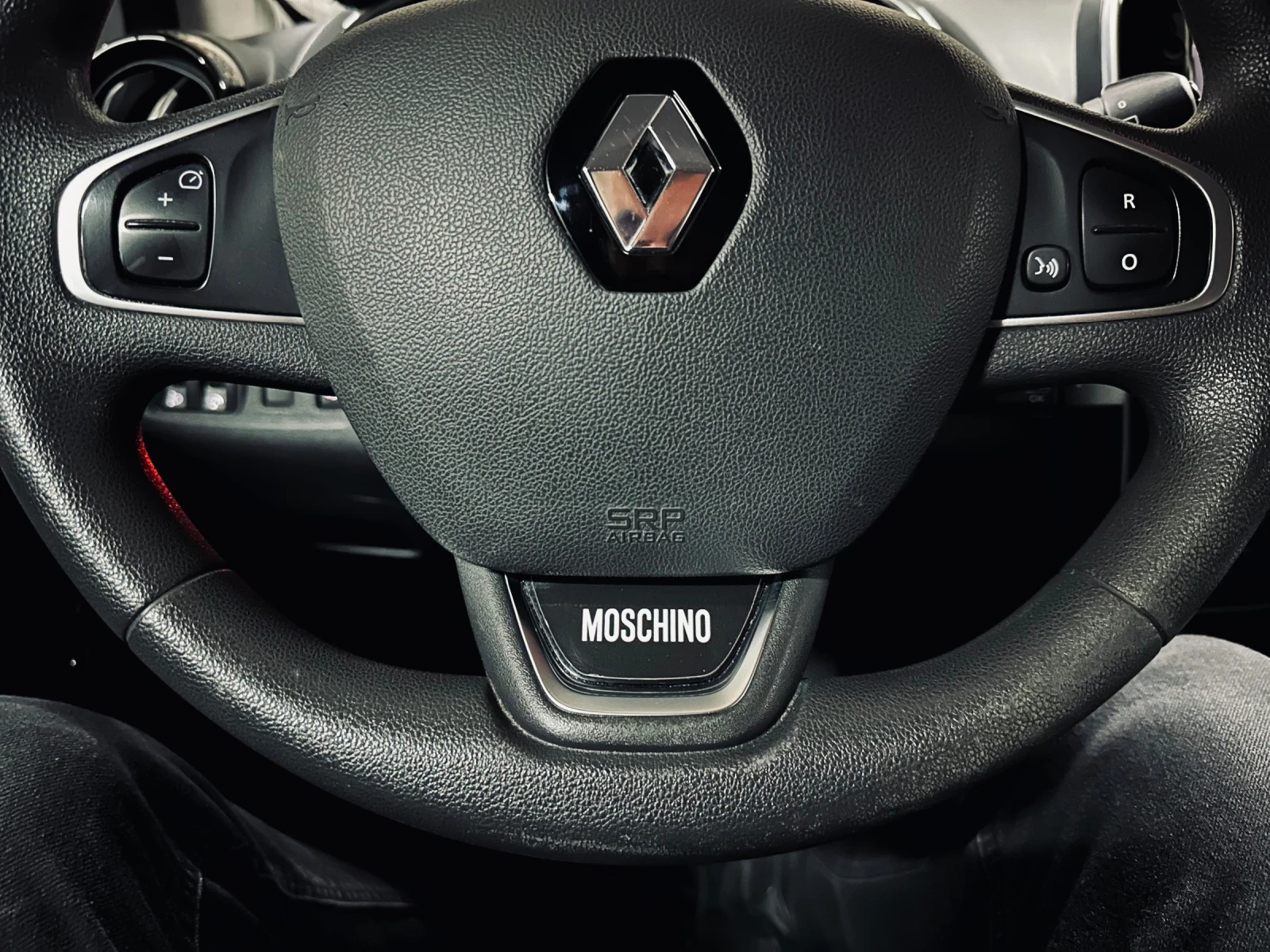 Renault Clio Camera, Navi, Premium Audio, Moschino | Mobile.bg � ����������� 13