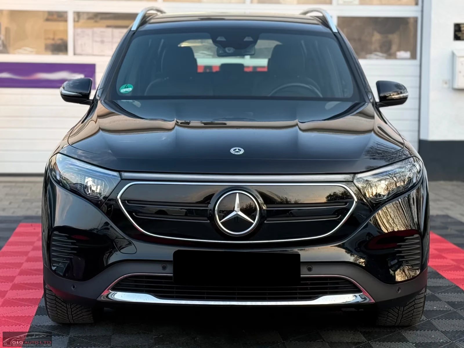 Mercedes-Benz EQB 250/PROGRESSIVE/190HP/CAM/LED/NAVI/ACC/CPLAY/977g, снимка 2 - Автомобили и джипове - 53971081