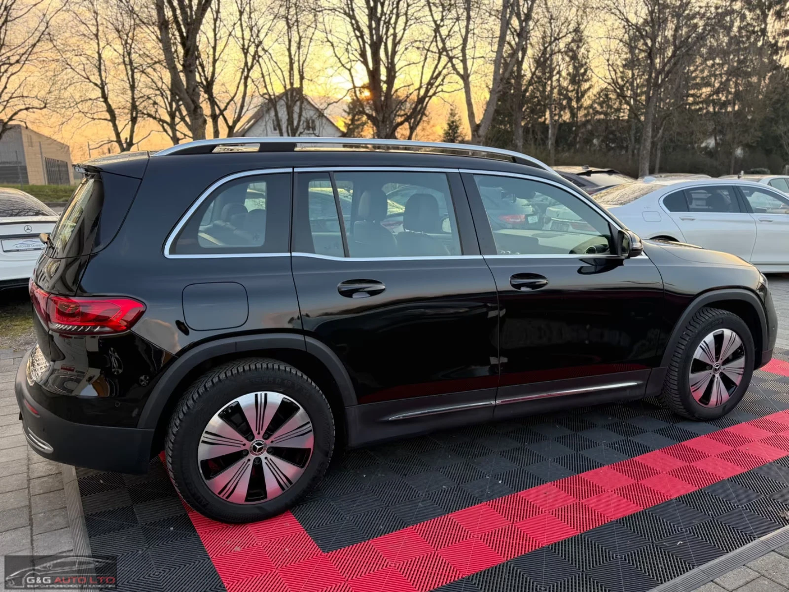 Mercedes-Benz EQB 250/PROGRESSIVE/190HP/CAM/LED/NAVI/ACC/CPLAY/977g, снимка 7 - Автомобили и джипове - 53971081