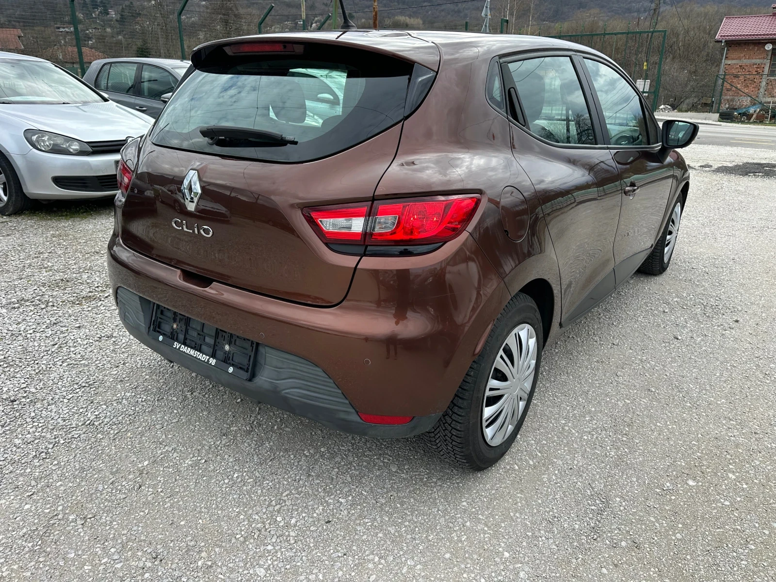 Renault Clio 1.2 i, снимка 4 - Автомобили и джипове - 54043803