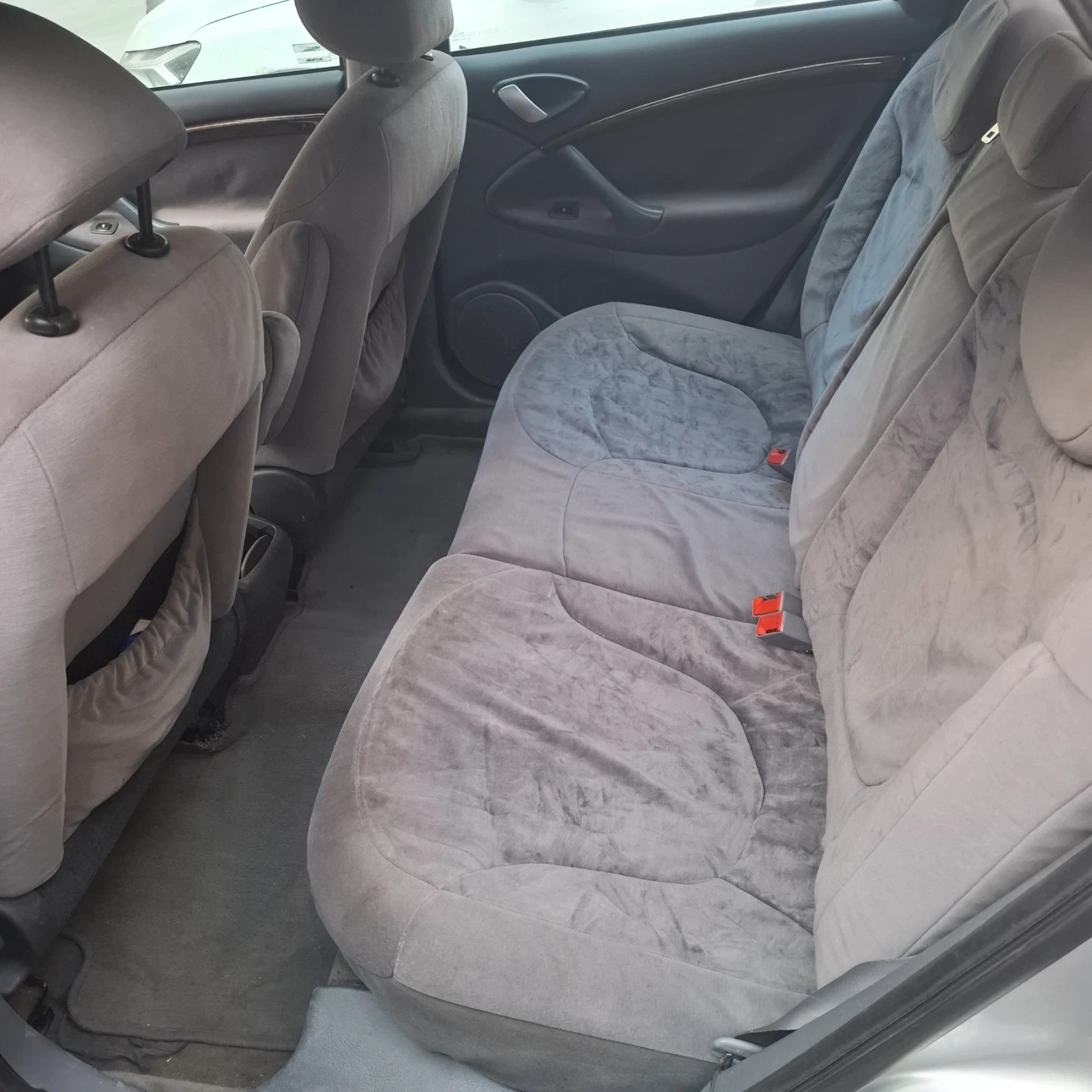 Citroen C5 2.2 hdi 133, снимка 11 - Автомобили и джипове - 54221330