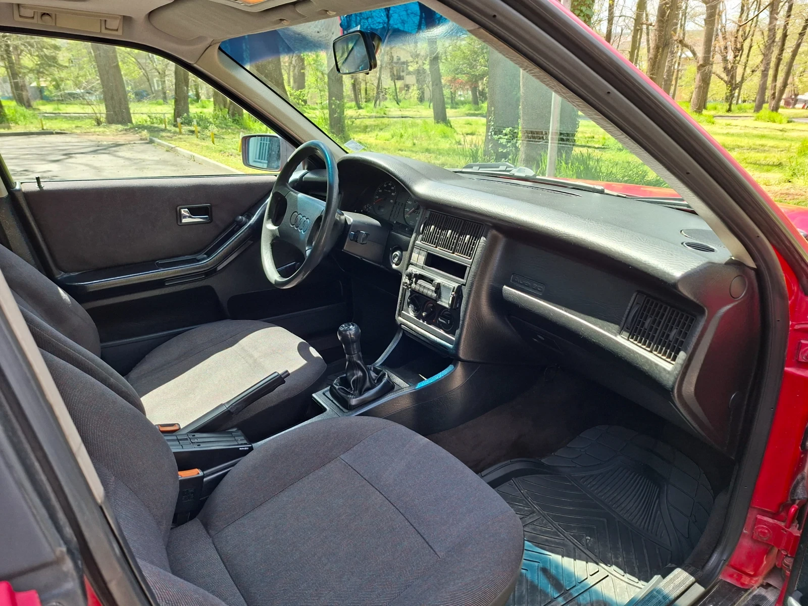 Audi 80, снимка 8 - Автомобили и джипове - 54302001