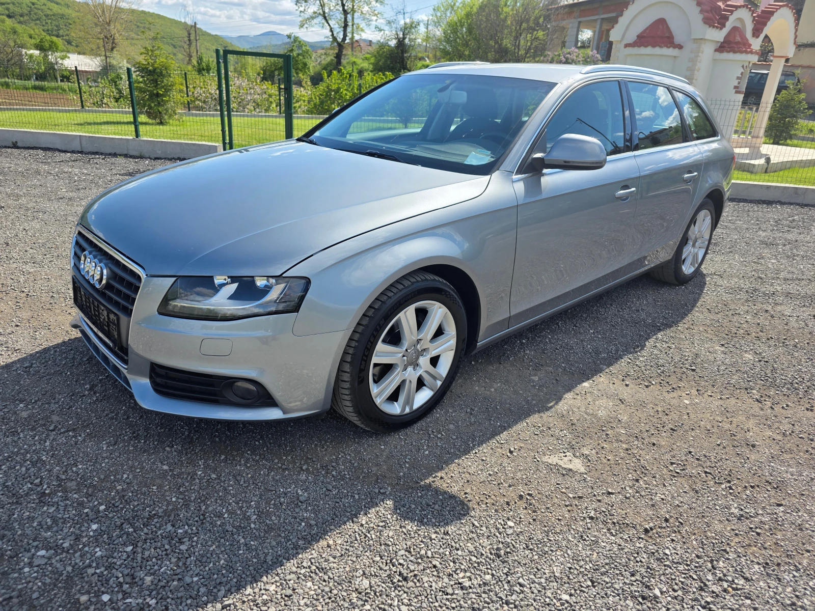 Audi A4 2.0TDI , снимка 4 - Автомобили и джипове - 54304671