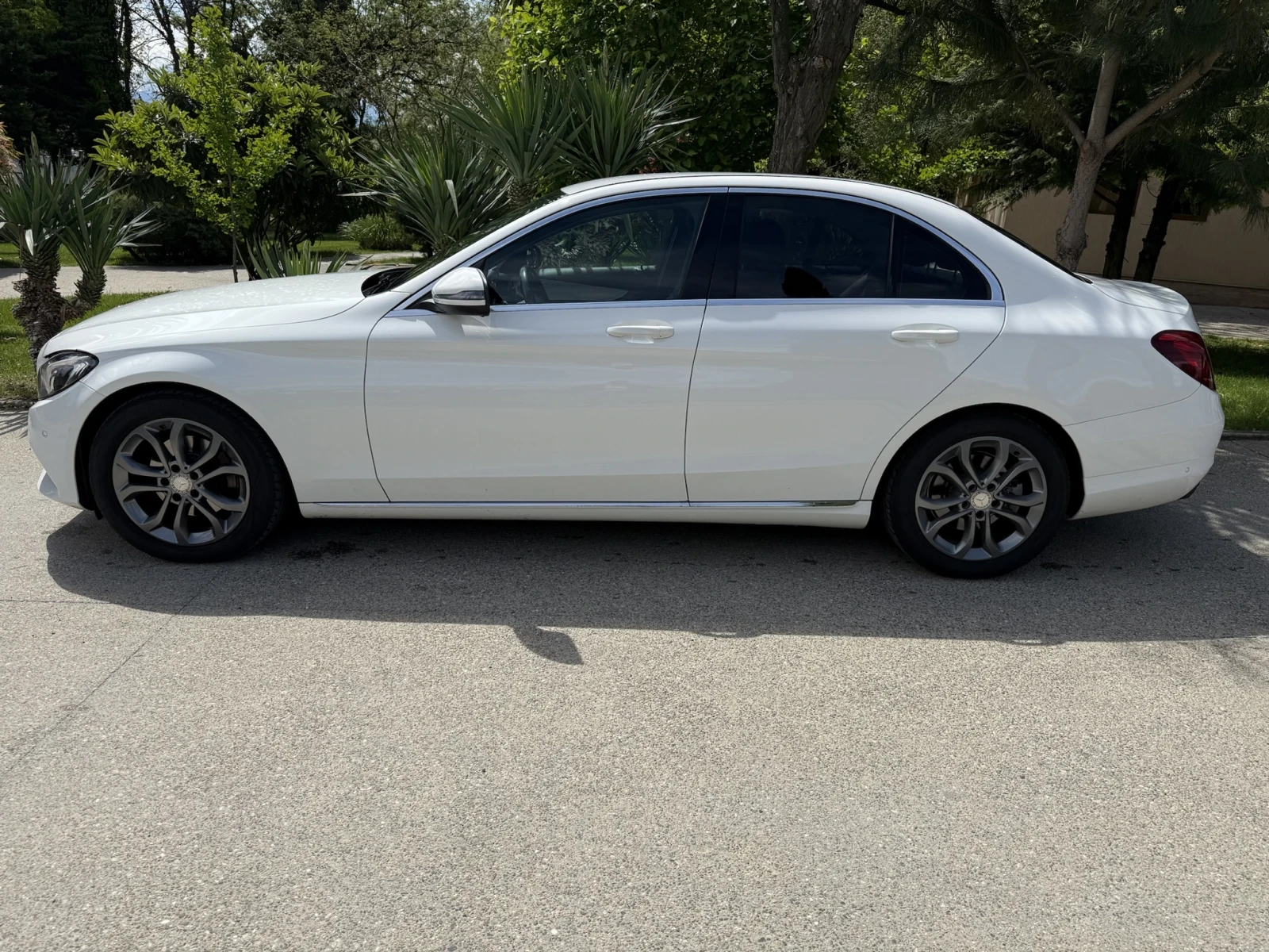 Mercedes-Benz C 220 170кс.ЛИЗИНГ ТОП АВТО-КАСКО, снимка 6 - Автомобили и джипове - 54381447