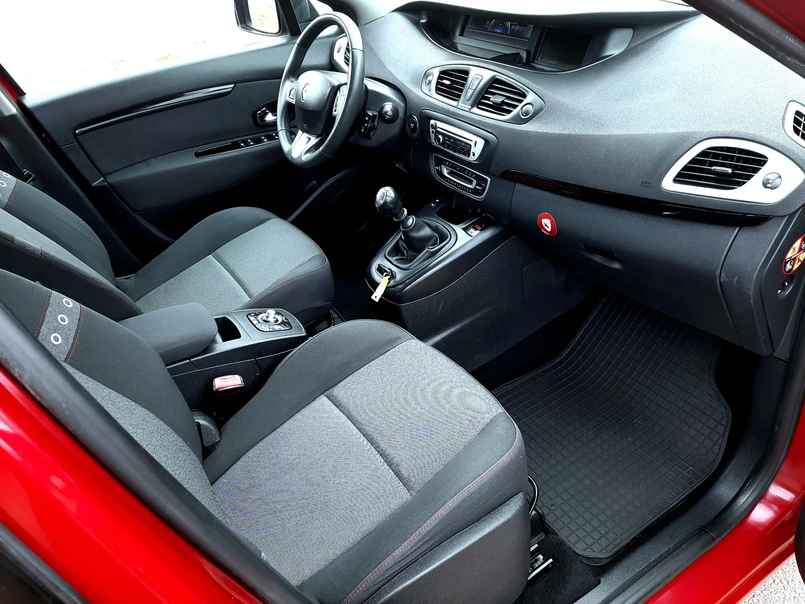 Renault Scenic 1.5FACELIFT+ TOM-TOM EDITION ! ! !  | Mobile.bg � ����������� 9