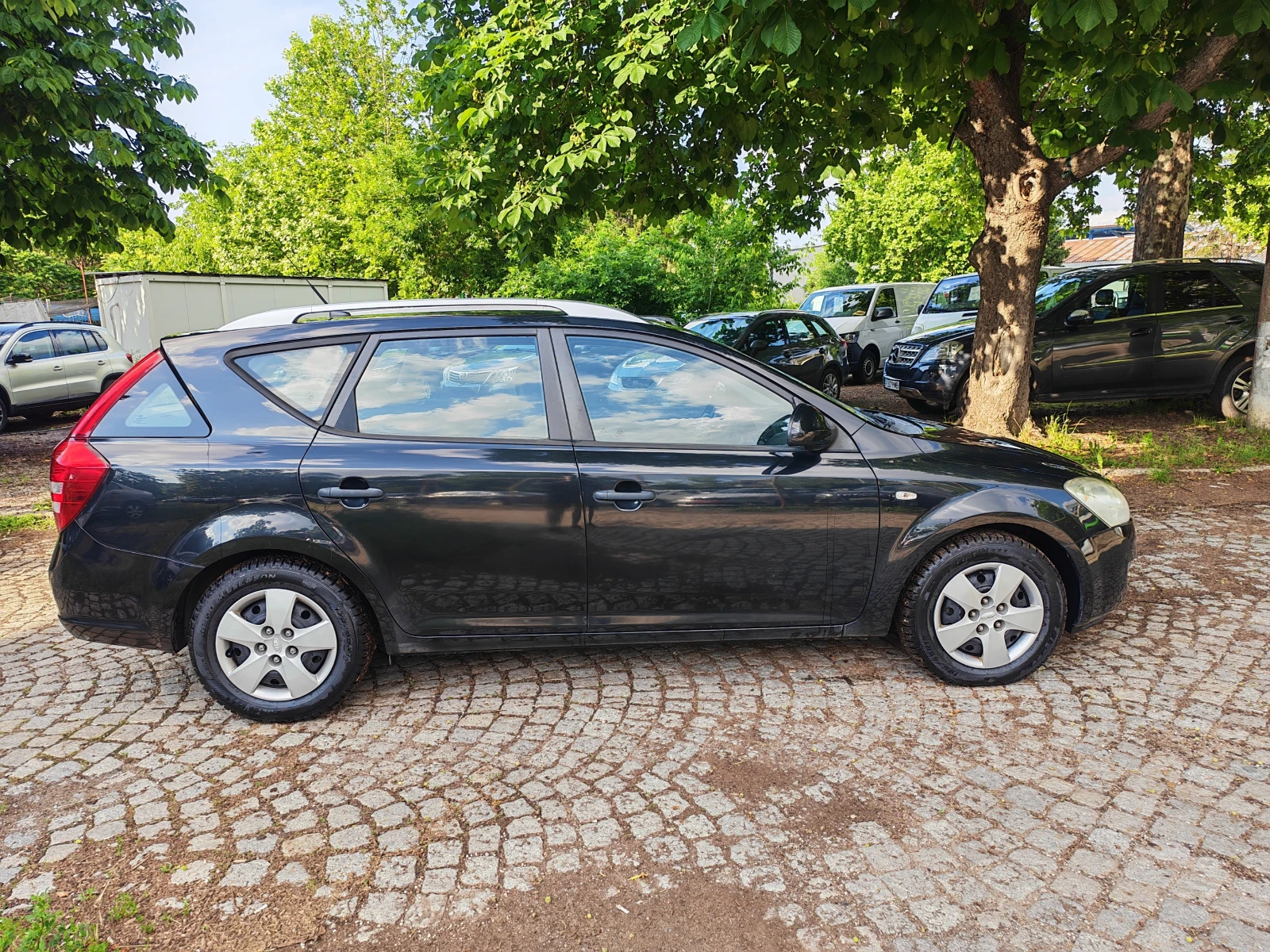 Kia Ceed 1.6CRDI-90к.с, снимка 8 - Автомобили и джипове - 54794508