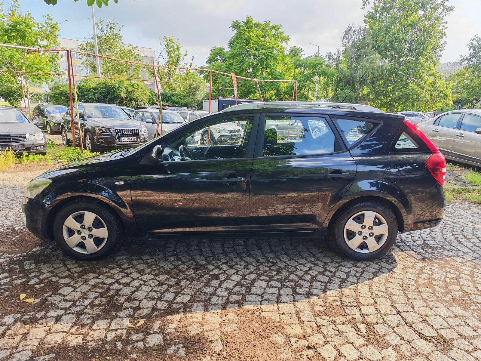 Kia Ceed 1.6CRDI-90к.с, снимка 4 - Автомобили и джипове - 54794508