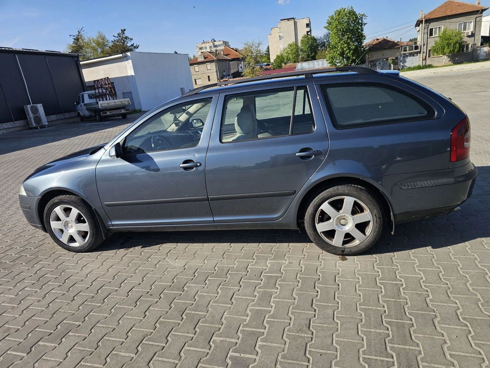Skoda Octavia, снимка 8 - Автомобили и джипове - 55578221
