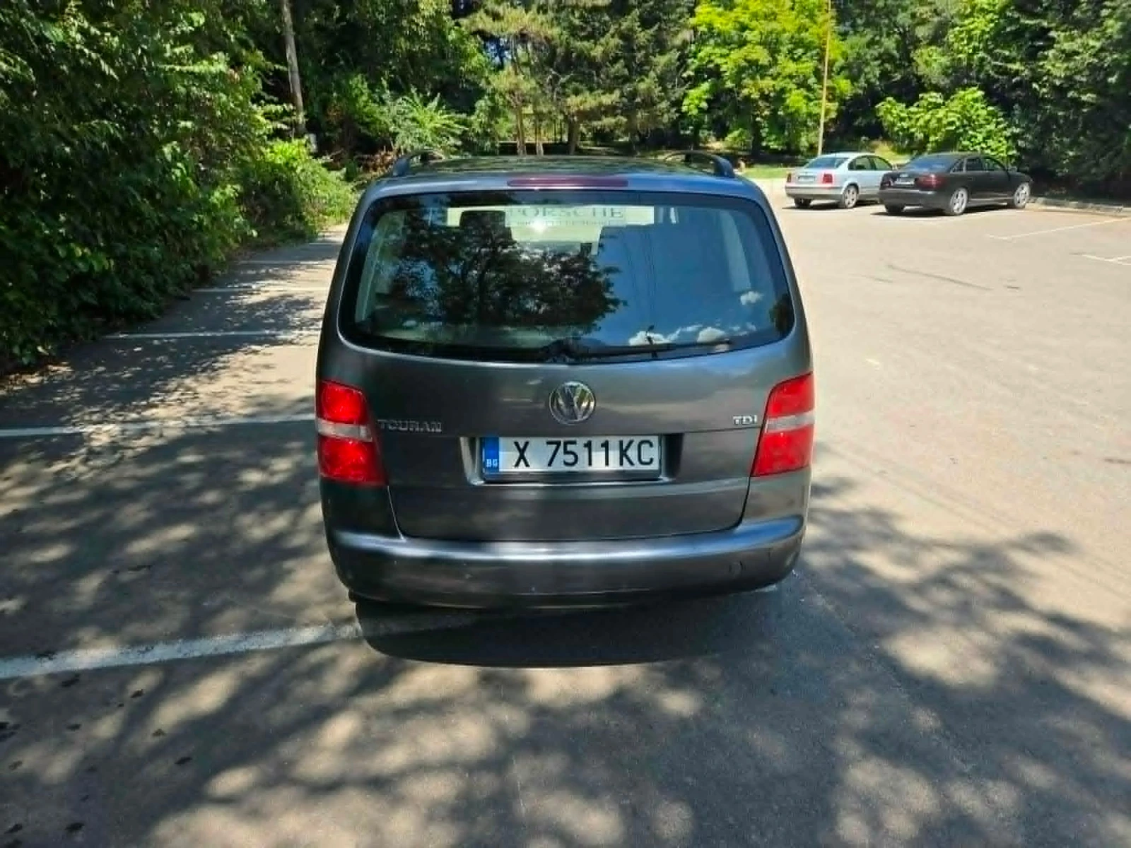 VW Touran 1.9 TDI , снимка 4 - Автомобили и джипове - 55606942