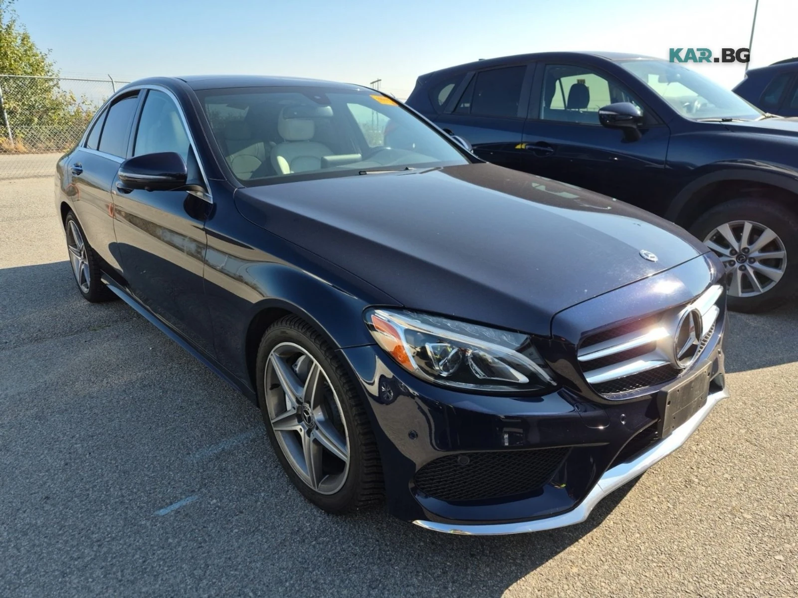 Mercedes-Benz C 300 AMG Pack * АвтоКредит * (ЦЕНА ДО БГ), снимка 3 - Автомобили и джипове - 55729595