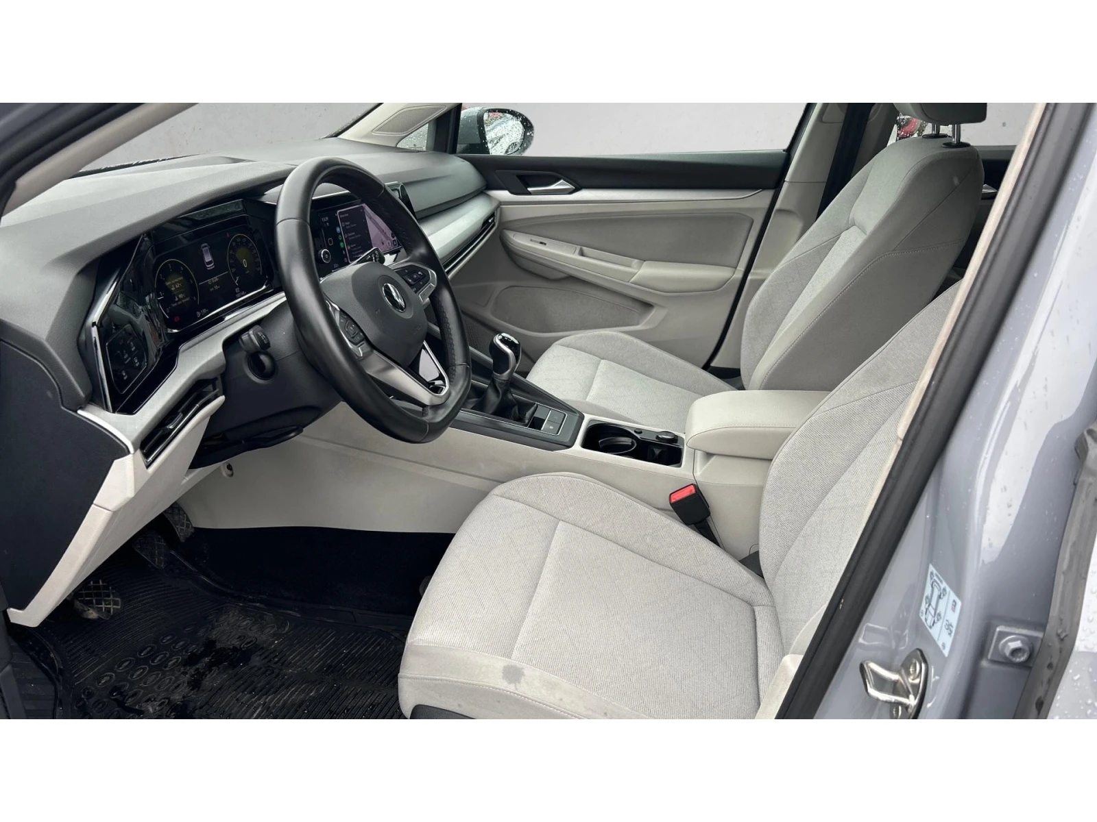VW Golf 2.0 TDi M/T, Месечна вноска от 266  , снимка 11 - Автомобили и джипове - 55794077