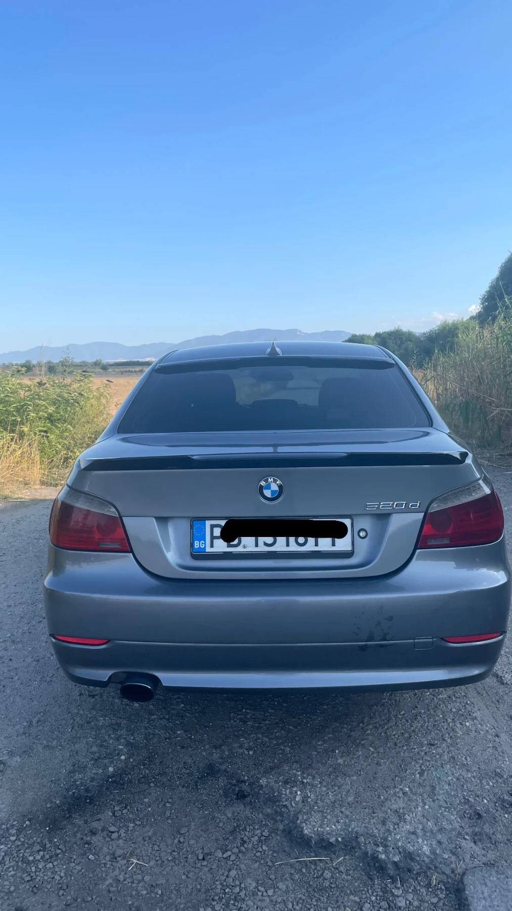 BMW 520, снимка 4 - Автомобили и джипове - 55817611