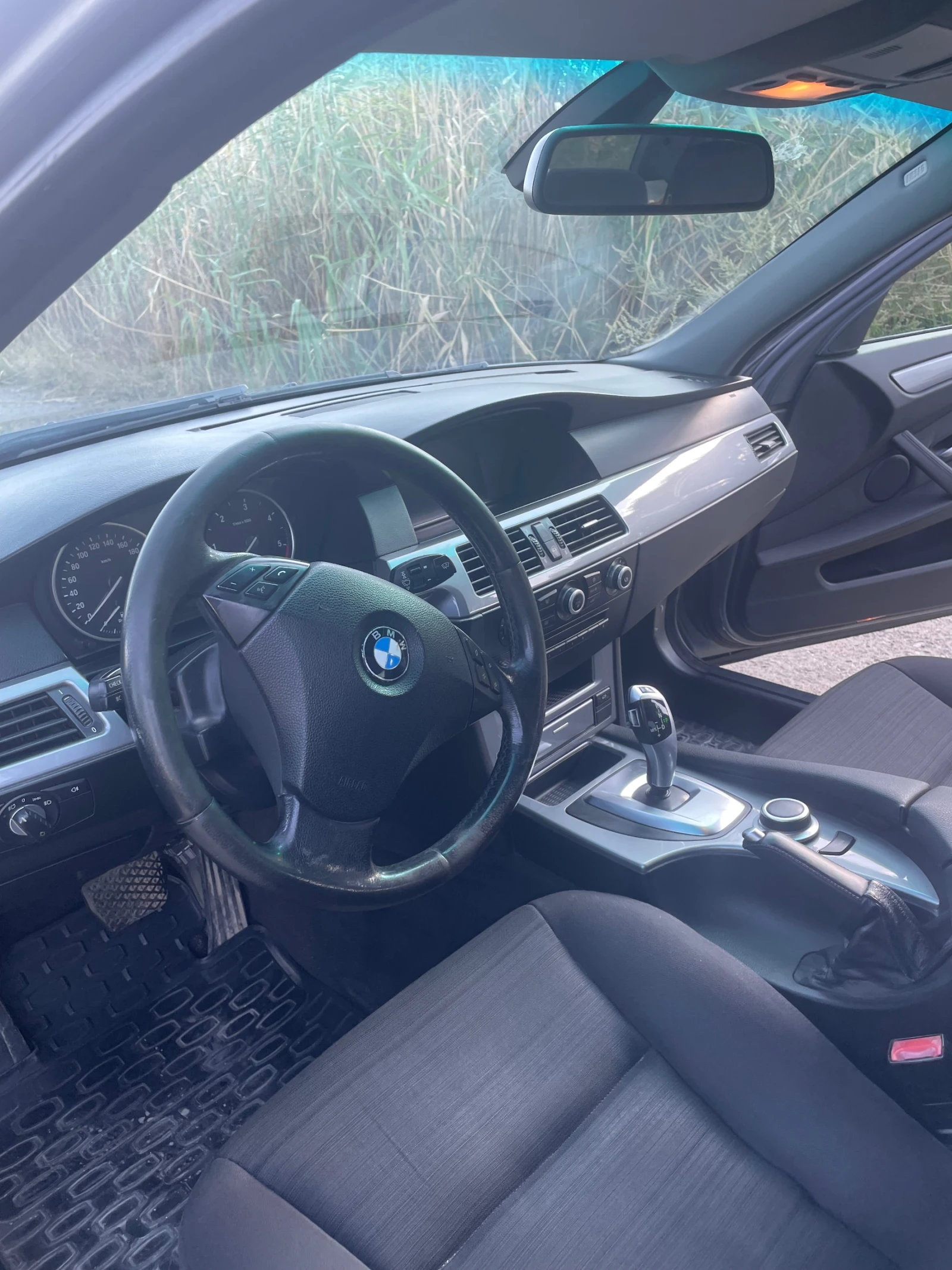 BMW 520, снимка 7 - Автомобили и джипове - 55817611