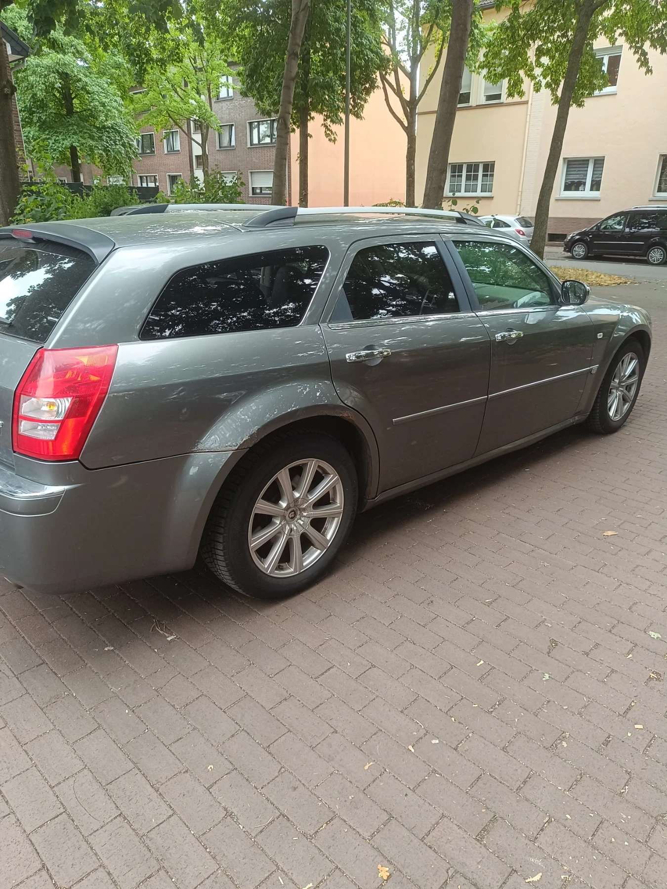 Chrysler 300c, снимка 5 - Автомобили и джипове - 55875794