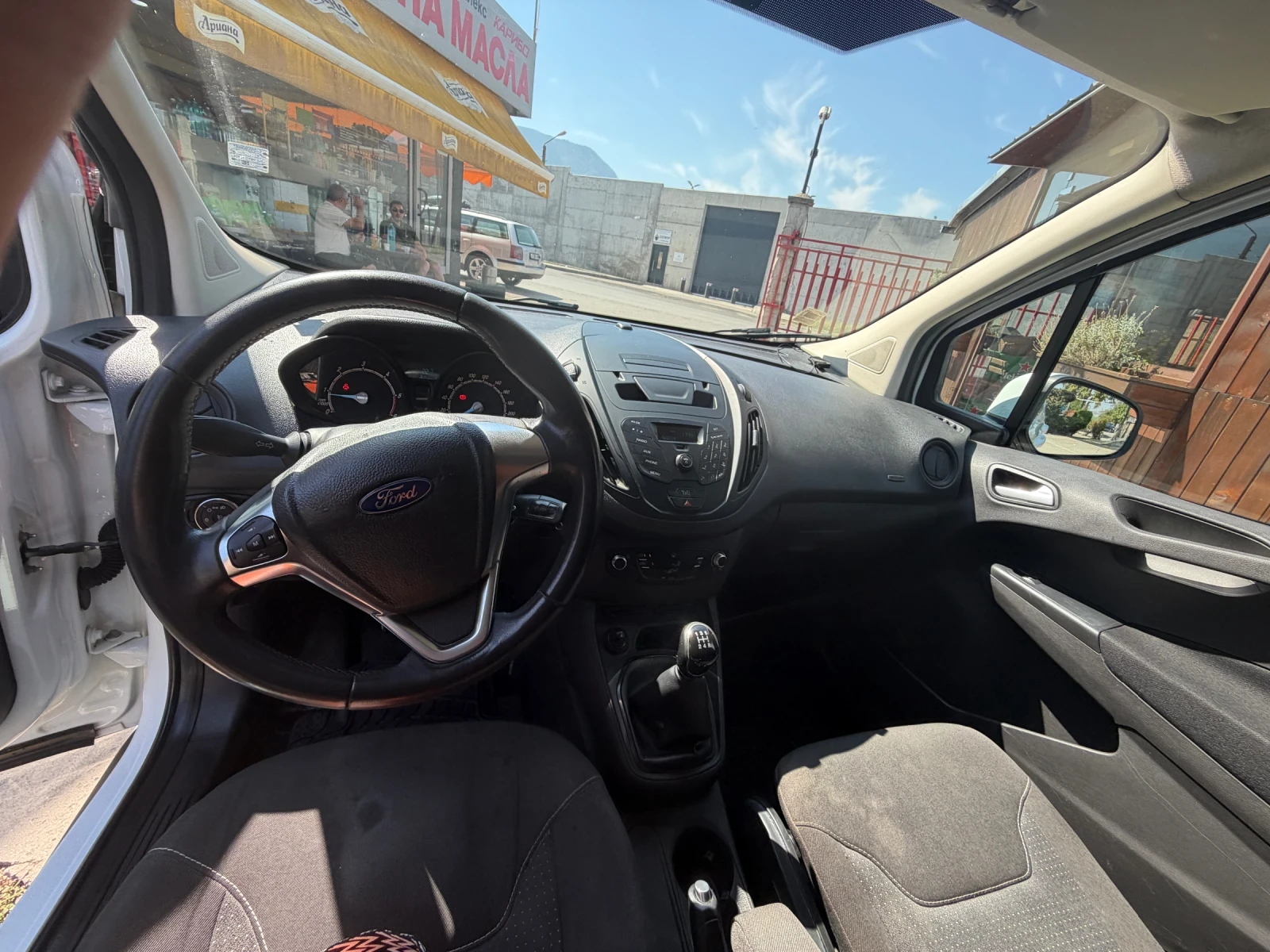 Ford Courier, снимка 11 - Автомобили и джипове - 55938380