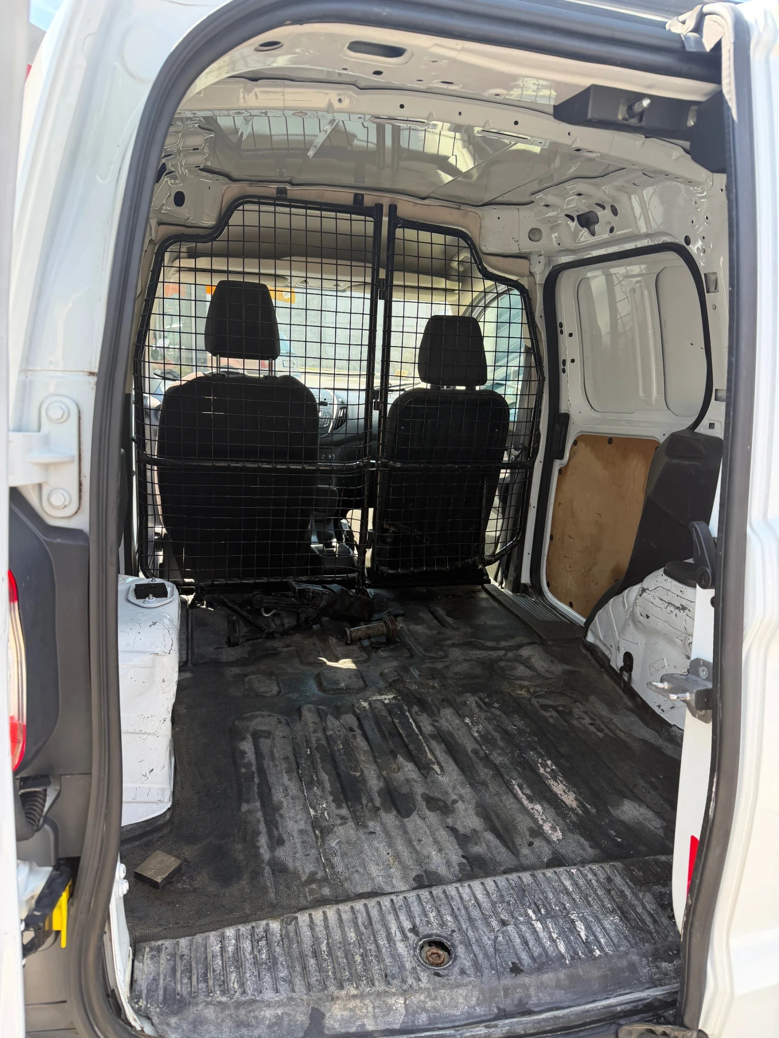 Ford Courier, снимка 8 - Автомобили и джипове - 55938380
