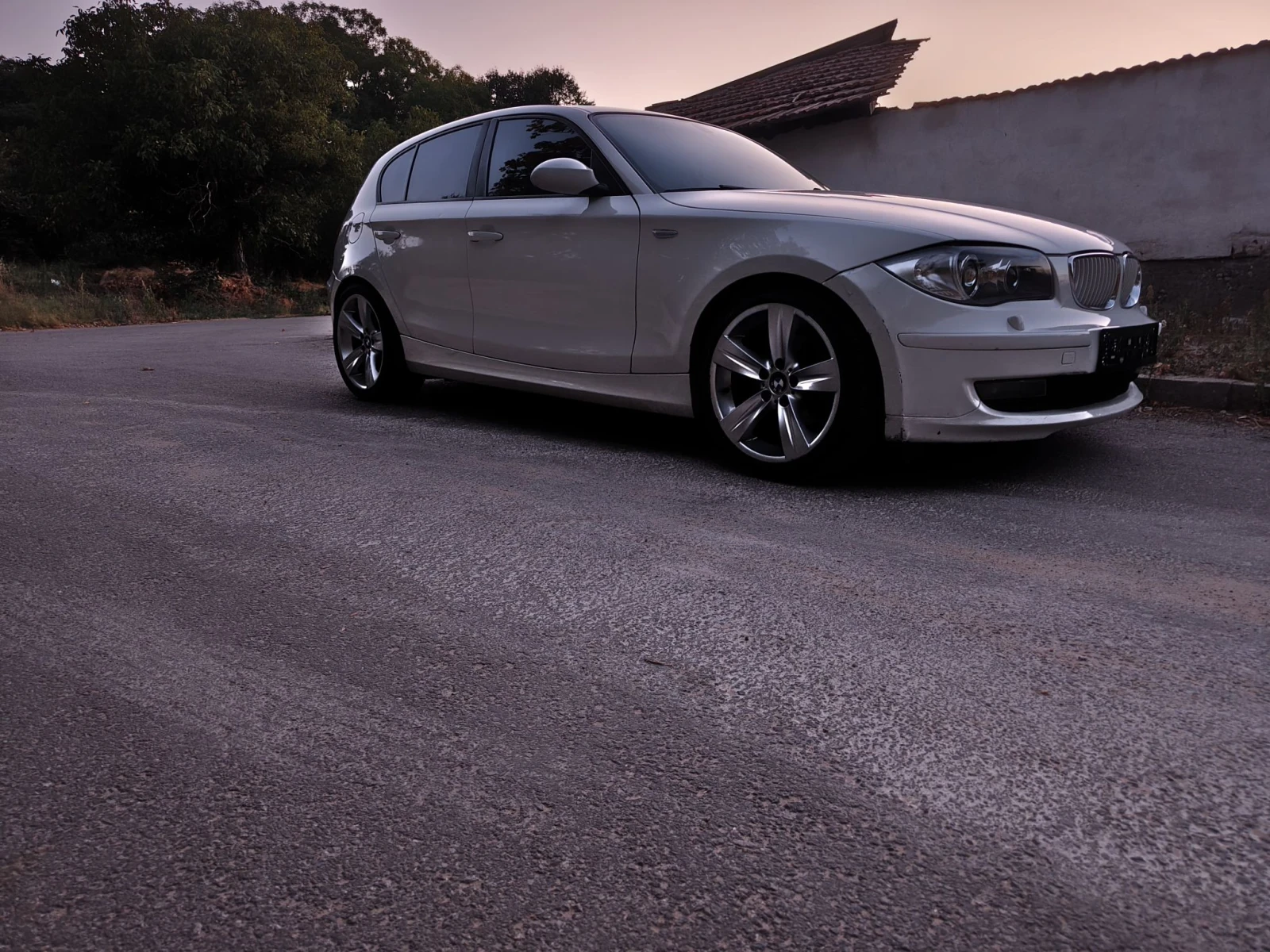 BMW 120 120 d, снимка 12 - Автомобили и джипове - 55993543
