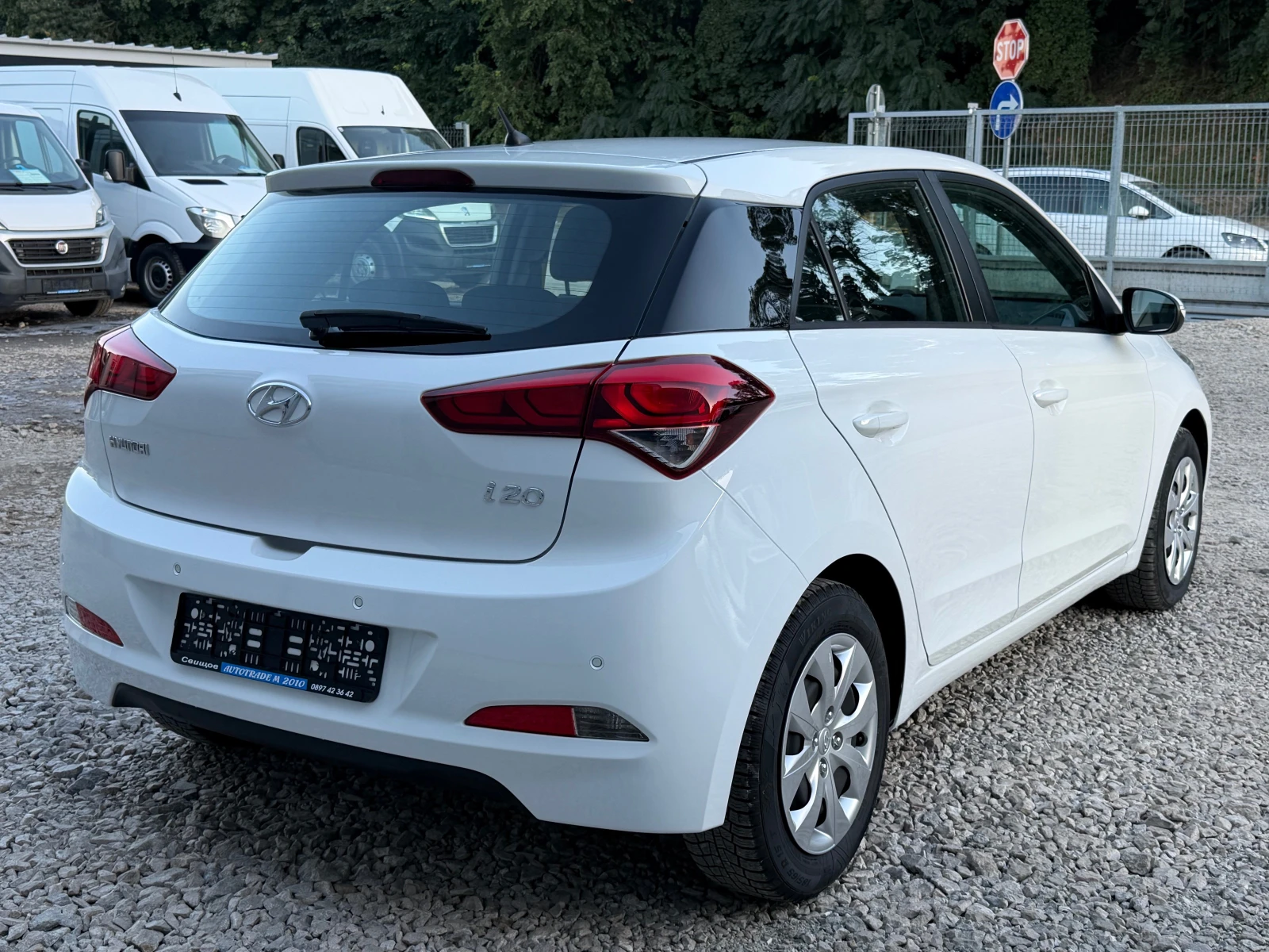 Hyundai I20 1.25Benzin* Comfort* EVRO6, снимка 4 - Автомобили и джипове - 56191373