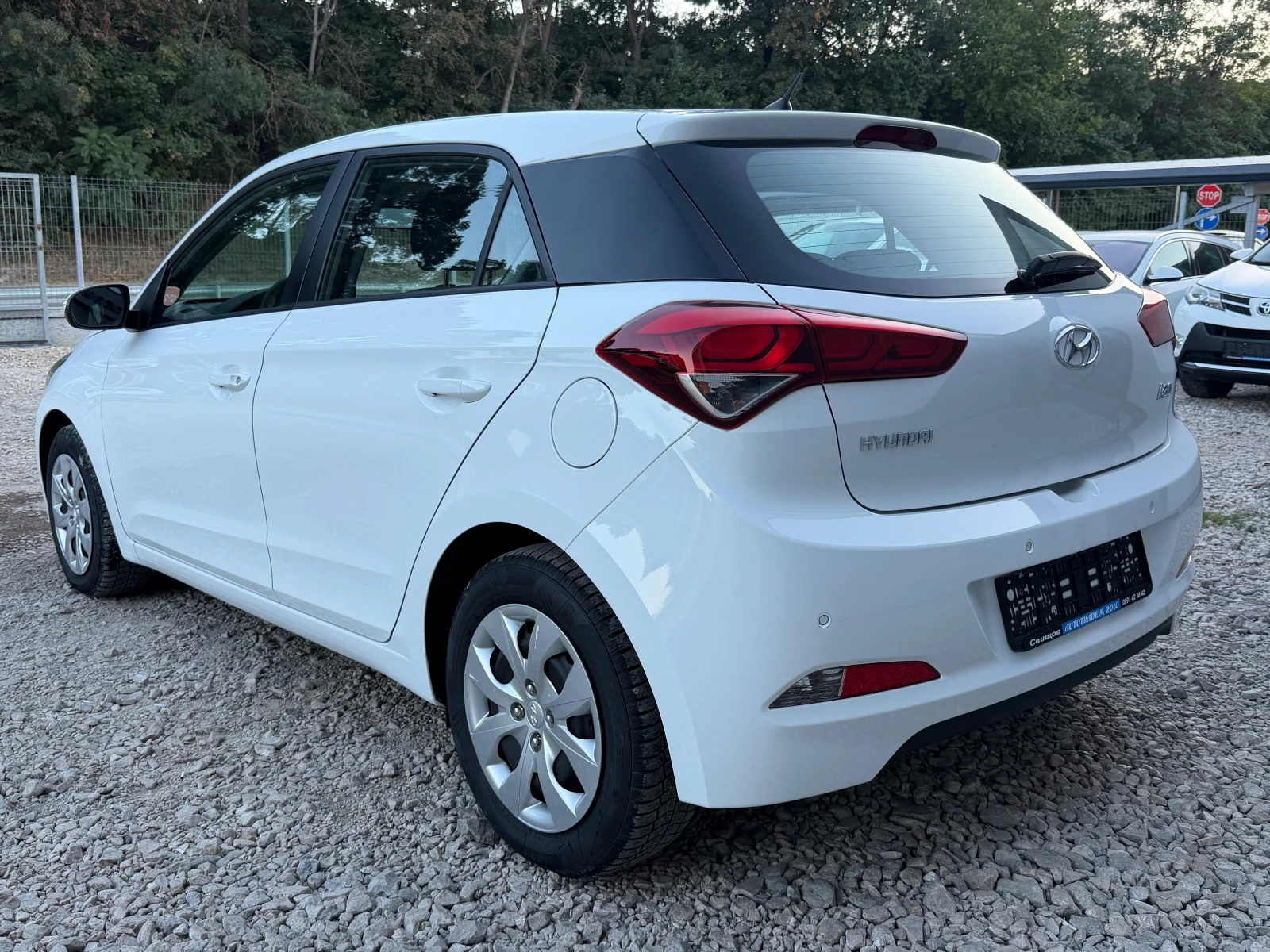 Hyundai I20 1.25Benzin* Comfort* EVRO6, снимка 6 - Автомобили и джипове - 56191373