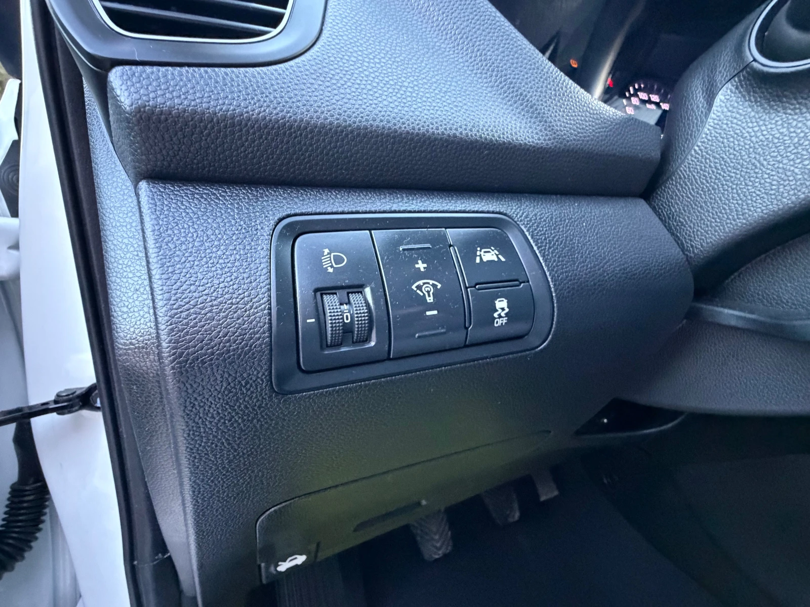 Hyundai I20 1.25Benzin* Comfort* EVRO6, снимка 14 - Автомобили и джипове - 56191373