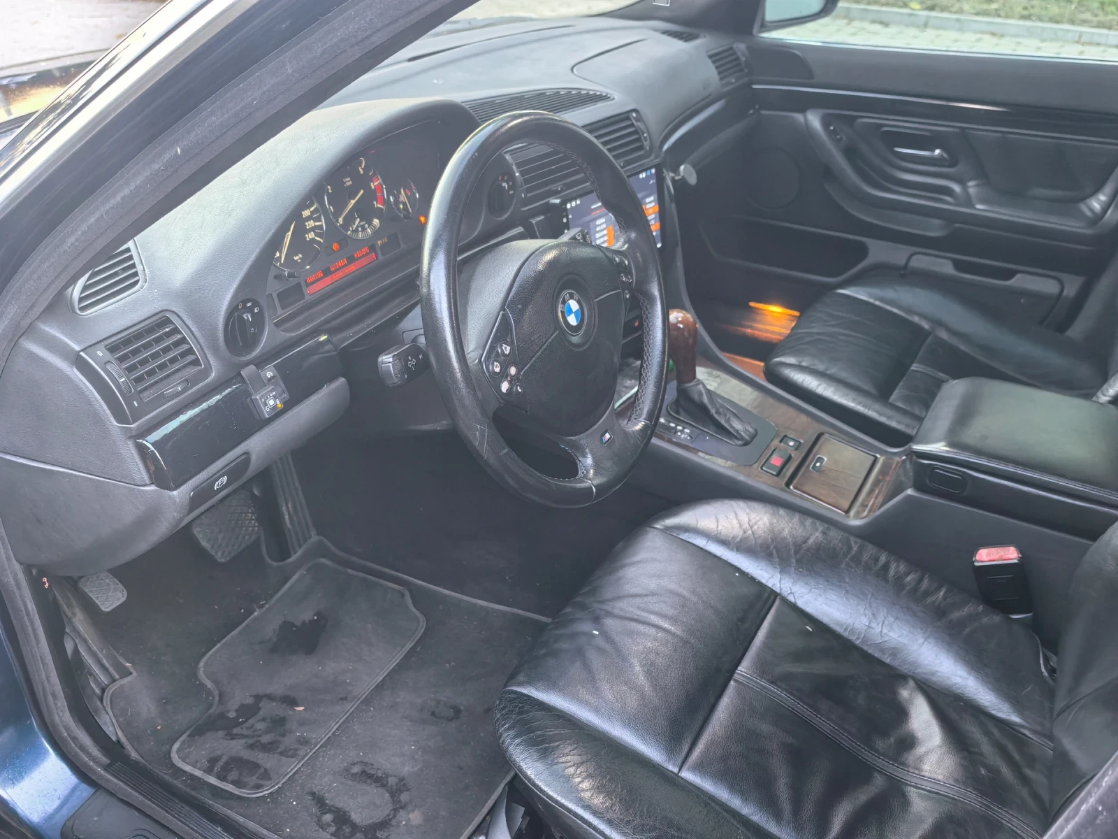 BMW 735 238 к.с газ, снимка 12 - Автомобили и джипове - 56646729