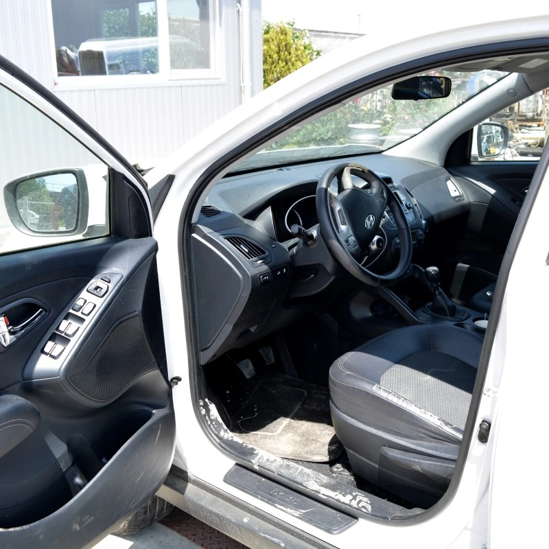 Hyundai IX35 1.7 CRDI, снимка 5 - Автомобили и джипове - 41020092