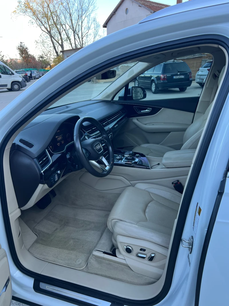 Audi Q7 3.0T prestige, снимка 6 - Автомобили и джипове - 49713774