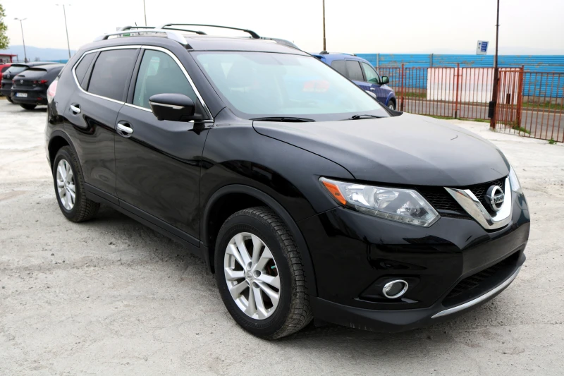 Nissan Rogue SV 2.5 4x4 7 Места, снимка 4 - Автомобили и джипове - 49897900