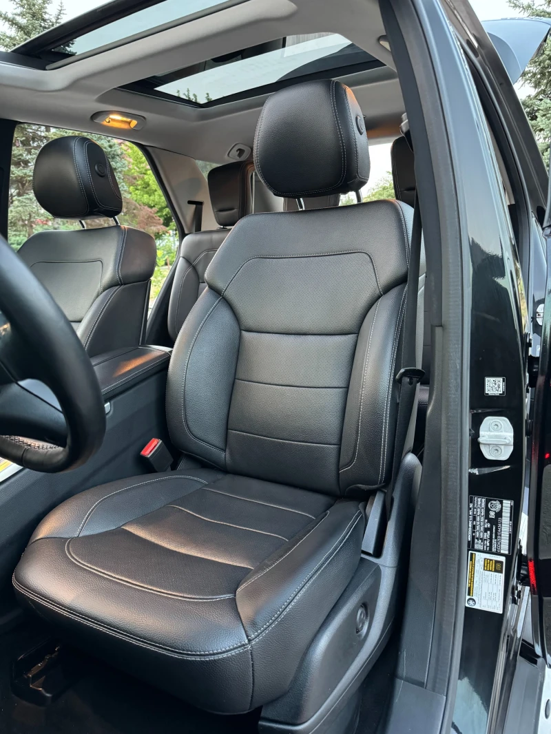 Mercedes-Benz ML 350 134 000км* AMG* ПОДГРЕВ* 360* ПАНОРАМА* PARK ASSIS, снимка 8 - Автомобили и джипове - 52486665