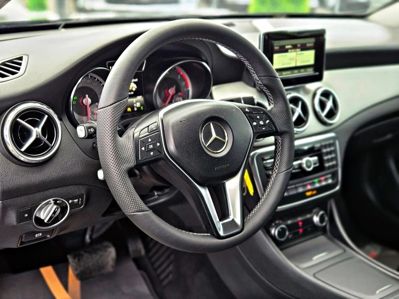 Mercedes-Benz GLA 200 AMG/4MATIC/GERMANY/CAMERA/OFFROAD/DSR/F1/LIZING, снимка 11 - Автомобили и джипове - 52773794