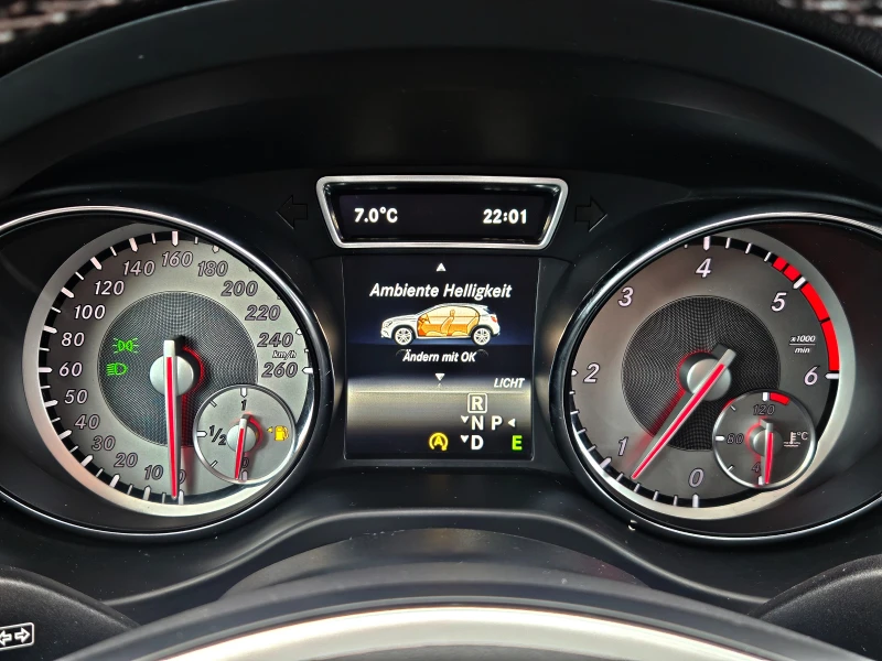 Mercedes-Benz GLA 200 AMG/4MATIC/GERMANY/CAMERA/OFFROAD/DSR/F1/LIZING, снимка 10 - Автомобили и джипове - 52773794