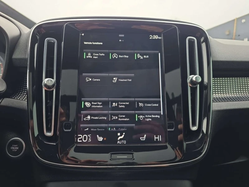 Volvo XC40 * R Design * CARFAX * ЦЕНА ДО БГ, снимка 14 - Автомобили и джипове - 53177410