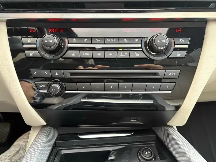 BMW X5 //HUD/PANO/360 /HARM.KAR | Mobile.bg   10