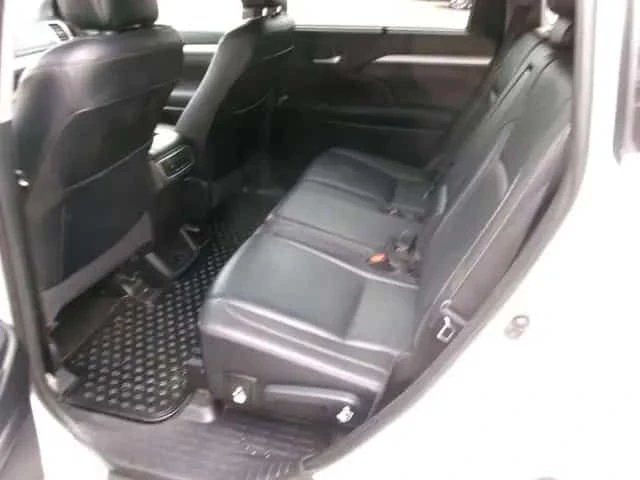 Toyota Highlander * CARFAX * БЕЗ ИНЦИДЕНТИ, снимка 11 - Автомобили и джипове - 54893205