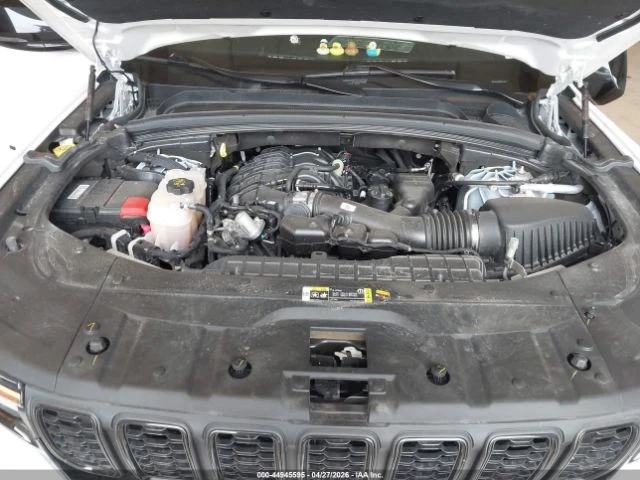 Jeep Grand cherokee ALTITUDE 4X4, снимка 12 - Автомобили и джипове - 54943725