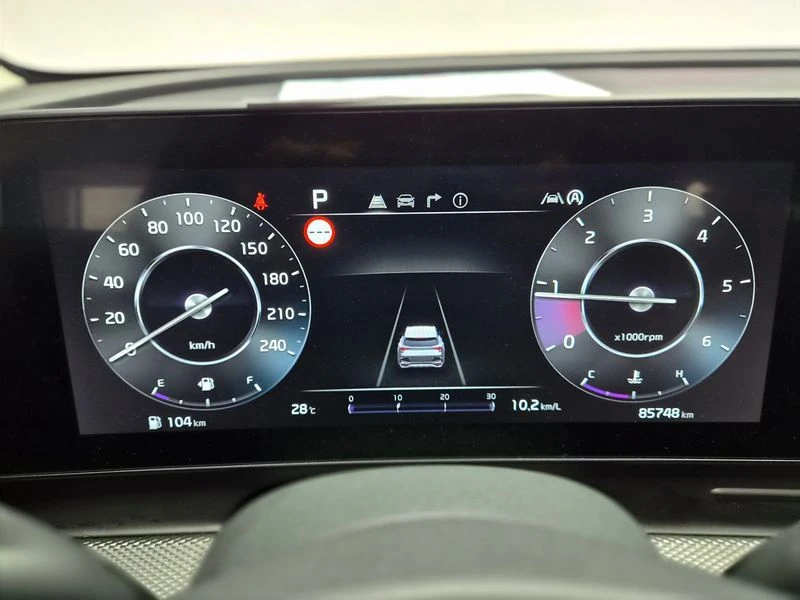 Kia Sportage Diesel 2.0 2WD| 184к.с.| ВКЛ.ТЕХНОТЕСТ, снимка 13 - Автомобили и джипове - 55517580