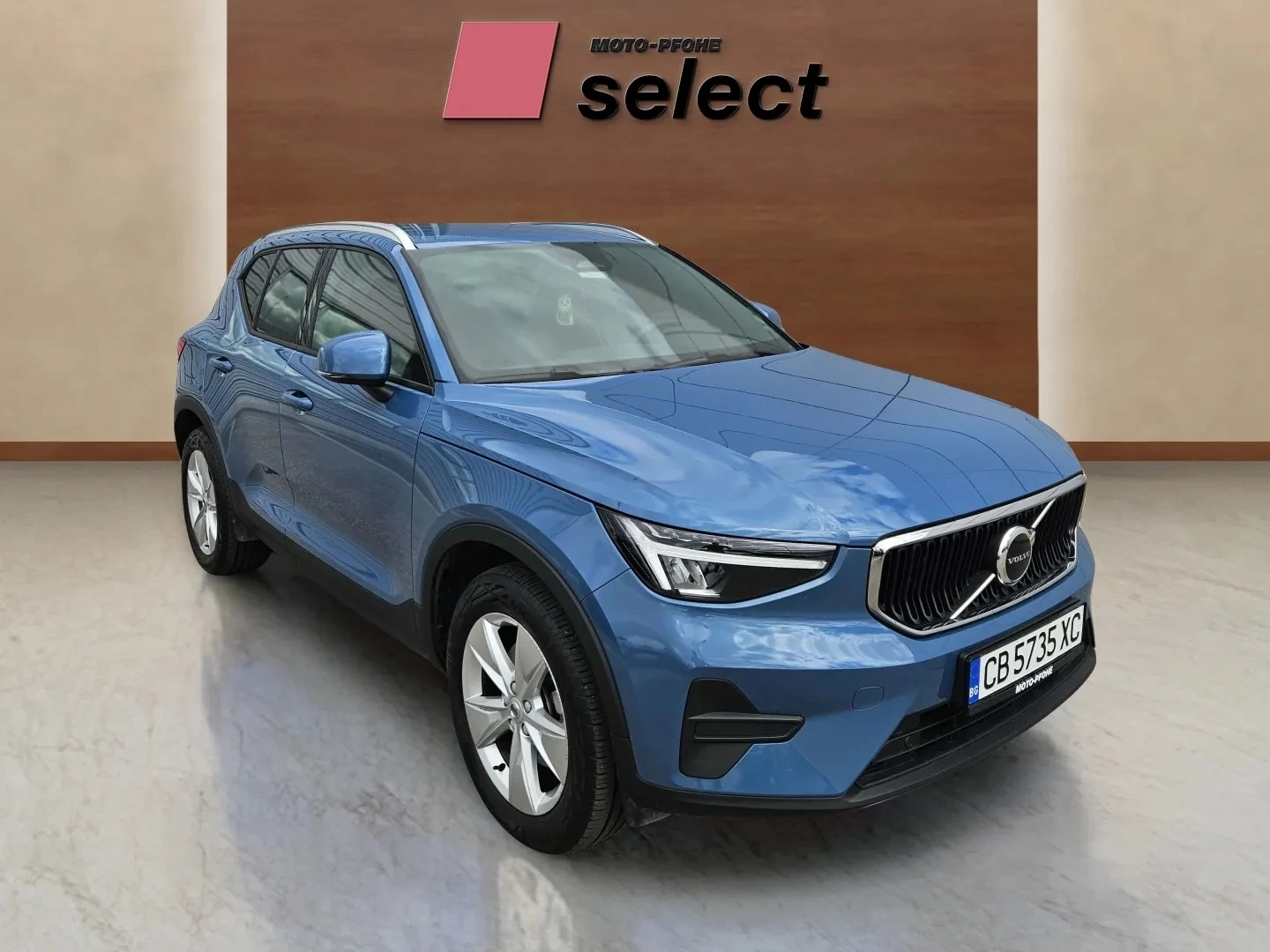 Volvo XC40 2.0 Mild Hybrid - изображение 3