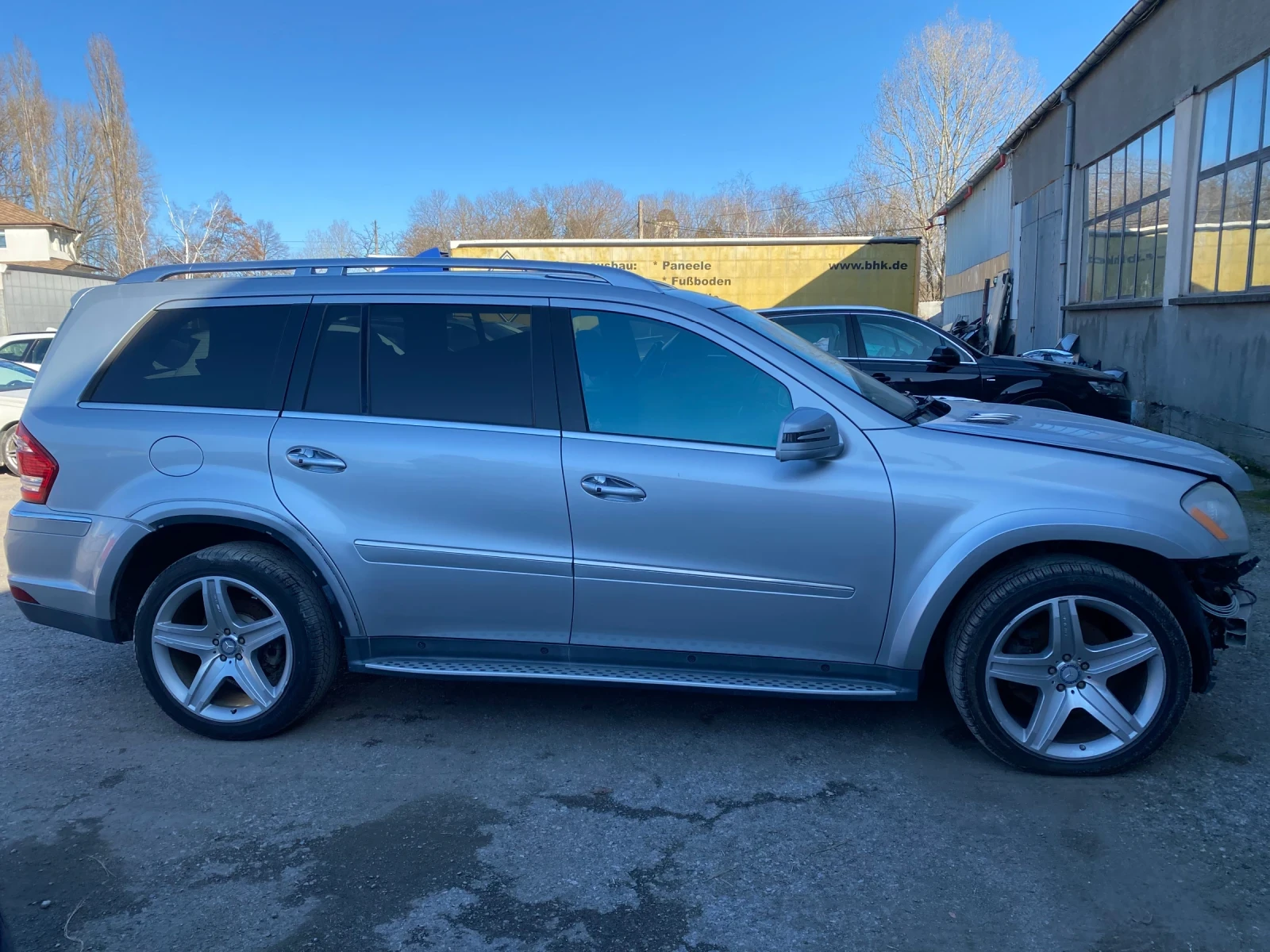 Mercedes-Benz GL 550 Grand Edition , снимка 3 - Автомобили и джипове - 53811965