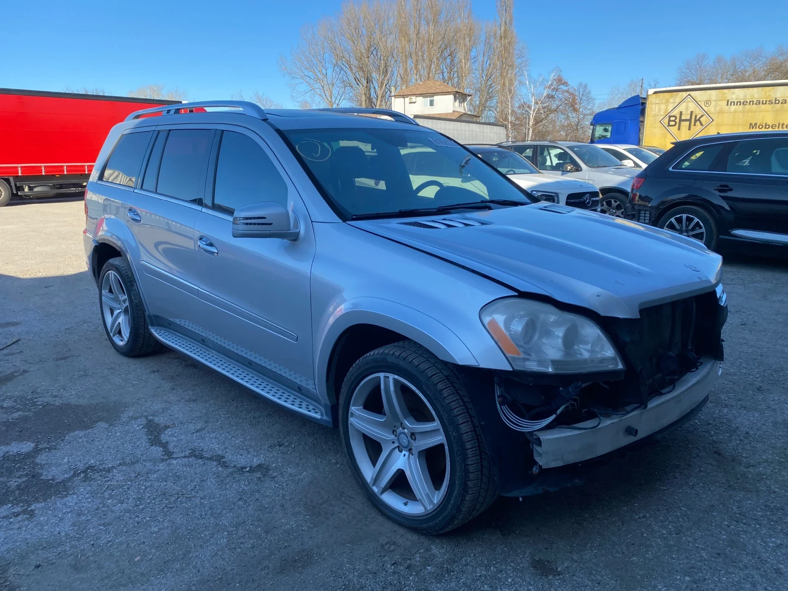 Mercedes-Benz GL 550 Grand Edition , снимка 2 - Автомобили и джипове - 53811965