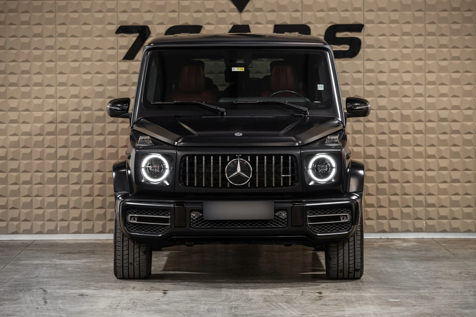 Mercedes-Benz G 63 AMG Burmester * Distronic * ГАРАНЦИЯ, снимка 3 - Автомобили и джипове - 54031156
