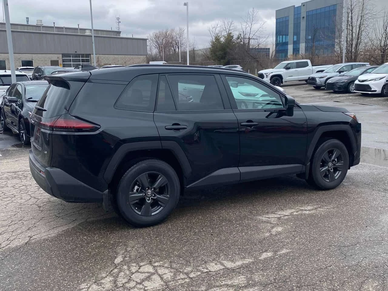 Toyota Rav4 LE AWD / CARFAX / CAMERA / ПОДГРЕВИ , снимка 3 - Автомобили и джипове - 54109550