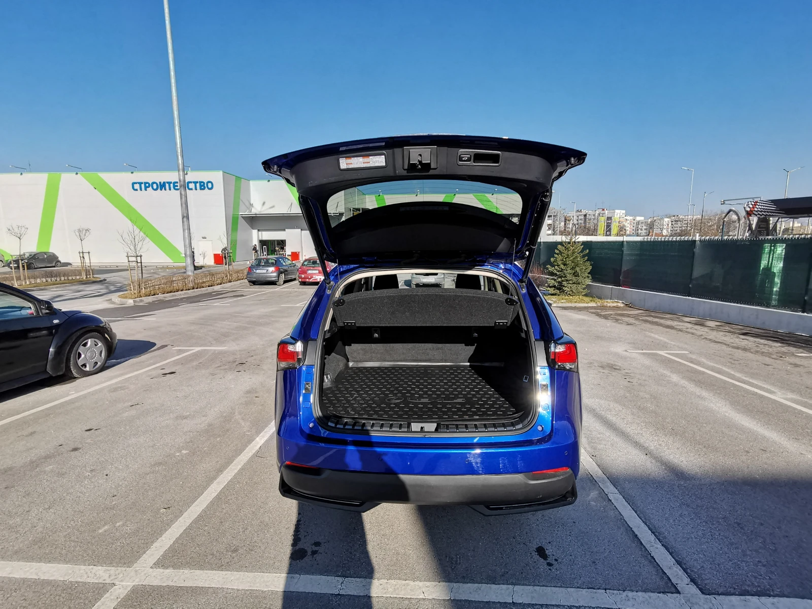 Lexus NX 300h LUXORY/HIBRID/LPG, снимка 16 - Автомобили и джипове - 54229916