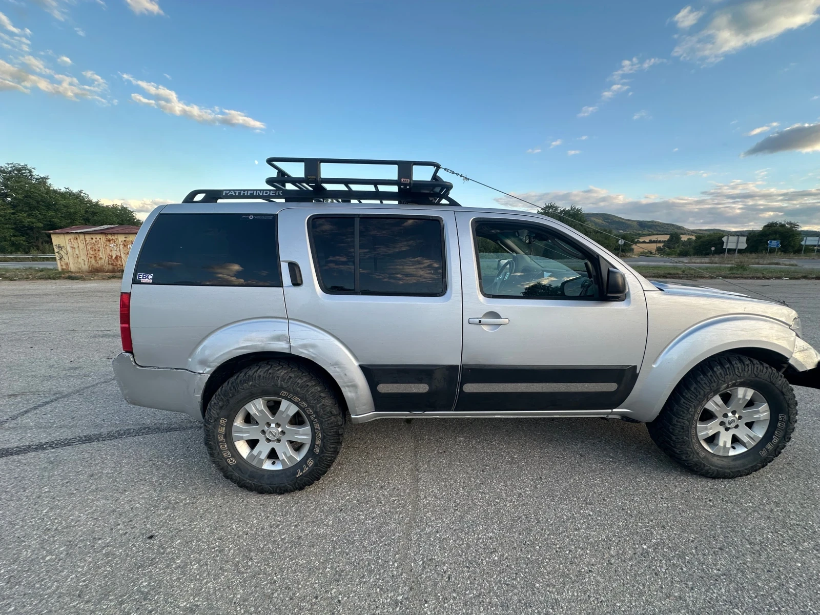 Nissan Pathfinder 2.5 DCI, снимка 3 - Автомобили и джипове - 55557973